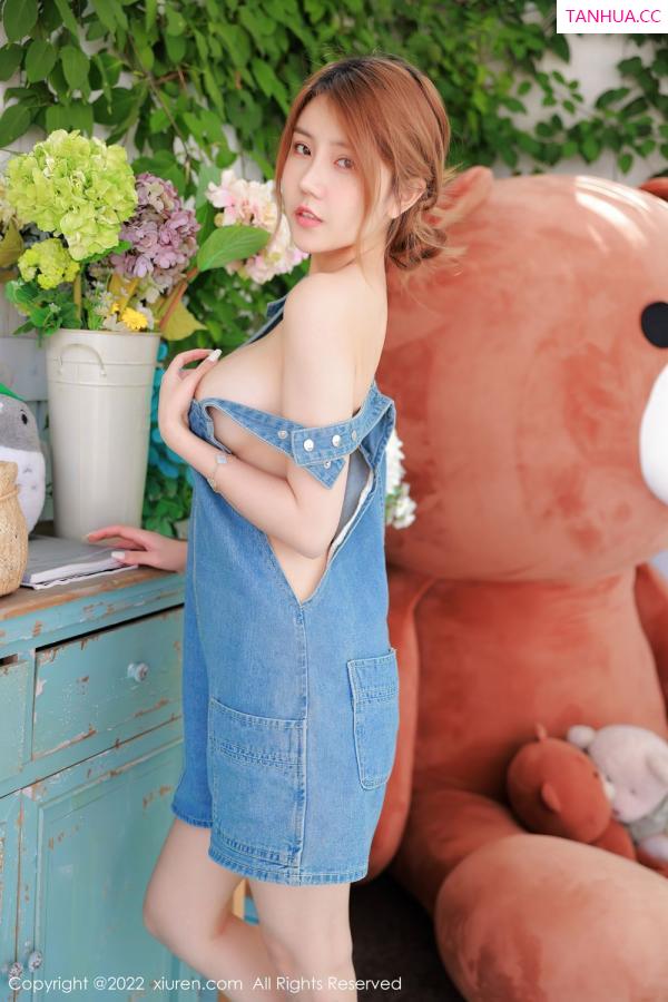 夏西CiCi  [XiuRen]高清写真图 2022.04.26 No.4922 sugar糖酒酒第15张图片